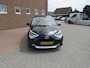 Toyota Aygo 1.0 VVT-i x-clusiv * Rijklaarprijs incl. garantie * Airco * Camera * Lichtmetalen velgen * Mistlampen * Carplay Android *