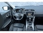 Renault Kadjar 1.3 TCe 140 EDC Bose | Achteruitrijcamera | Dodehoekdetectie | Lederen Bekleding | Stoelverwarming | Bose Audio | Parkeersensoren | Navigatie | Apple Carplay | Android Auto | LED Koplampen | Lichtmetalen Velgen