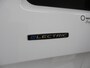 Mercedes-Benz eVito eVito | XL L3 | 90 kWh | 3-ZITS | LED KOPLAMPEN | 3-ZITS | PARKEERCAMERA | NAVIGATIE | CLIMATE CONTROL | STOELVERWARMING | CERTIFIED