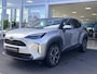 Toyota Yaris Cross 1.5 Hybrid Edition | Panoramadak | Stoelverwarming | Draadloze Telefoonoplader | V+A parkeersensoren| Achteruitrijcamera