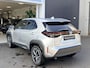 Toyota Yaris Cross 1.5 Hybrid Edition | Panoramadak | Stoelverwarming | Draadloze Telefoonoplader | V+A parkeersensoren| Achteruitrijcamera