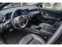 Mercedes-Benz A-klasse 200 Business Solution AMG Upgrade Aut. Camera Stoelverwarming Xenon/LED 18"LMV