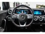 Mercedes-Benz A-klasse 200 Business Solution AMG Upgrade Aut. Camera Stoelverwarming Xenon/LED 18"LMV