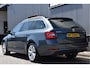 Skoda Octavia Combi 1.0 TSI Greentech Style Business NL-auto, Panorama, Trekhaak, Canton, Adaptive cruise, Stoelverwarming, Carplay