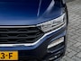 Volkswagen T-Roc 1.0 TSI Style | Camera | Adaptieve Cruise Control | Climate Control | Navigatie |