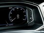 Volkswagen T-Roc 1.0 TSI Style | Camera | Adaptieve Cruise Control | Climate Control | Navigatie |
