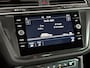 Volkswagen Tiguan 1.5 TSI ACT Highline | Camera | Stoelverwarming | Pano | Acc
