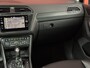 Volkswagen Tiguan 1.5 TSI ACT Highline | Camera | Stoelverwarming | Pano | Acc