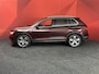 Volkswagen Tiguan 1.5 TSI ACT Highline | Camera | Stoelverwarming | Pano | Acc