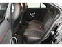 Mercedes-Benz CLA 180 Business Solution AMG (SFEERVERLICHTING, STOELVERWARMING, NAVIGATIE, CRUISE CONTROL, PARKEERSENSOREN)