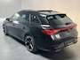 CUPRA Leon Sportstourer 1.4 e-Hybrid Performance / AUTOMAAT/ PANO/ CAMERA/ PARK. SENSOREN/ DODE HOEK/ KEYLESS/ FULL LINK/ STOEL-STUURVERWARM./ ADAPT. CRUISE/ PARK. ASSIST/ LED/ NAVI/ CLIMA/ DAB