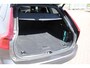 Volvo V90 Cross Country T5 Automaat Pro | Dealeronderhouden | Bowers & Wilkins Audio | Nappa lederen bekleding | | Massage in voorstoelen | Stoelverwarming | 360° Parkeercamera | Parkeersensoren voor + achter | Parkeerverwarming | Panoramadak |
