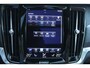 Volvo V90 Cross Country T5 Automaat Pro | Dealeronderhouden | Bowers & Wilkins Audio | Nappa lederen bekleding | | Massage in voorstoelen | Stoelverwarming | 360° Parkeercamera | Parkeersensoren voor + achter | Parkeerverwarming | Panoramadak |