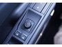 Volkswagen T-Roc 1.5 eTsi R-Line First Edition IQ.light Apple Carplay Black style Stoel-/stuur verwarming 19 Inch Camera R-Line interieur