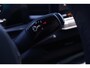 Volkswagen T-Roc 1.5 eTsi R-Line First Edition IQ.light Apple Carplay Black style Stoel-/stuur verwarming 19 Inch Camera R-Line interieur
