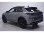 Volkswagen T-Roc 1.5 eTsi R-Line First Edition IQ.light Apple Carplay Black style Stoel-/stuur verwarming 19 Inch Camera R-Line interieur