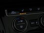 Volkswagen Touran 1.4 TSI Highline R-Line 7 Persoons | Pano dak | Camera | Elek Achterklep | Navigatie | Stoelverwarming | 18'' |
