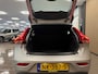 Volvo V40 2.0 T3 Nordic+ * Dealer onderhouden / Navigatie / LED / Stoelverwarming / NL Auto *