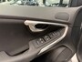 Volvo V40 2.0 T3 Nordic+ * Dealer onderhouden / Navigatie / LED / Stoelverwarming / NL Auto *