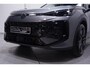 Volkswagen T-Roc R-Line First Edition IQ.light Apple Carplay Black style Stoel-/stuur verwarming 19 Inch Camera R-Line interieur