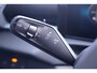 Volkswagen T-Roc R-Line First Edition IQ.light Apple Carplay Black style Stoel-/stuur verwarming 19 Inch Camera R-Line interieur
