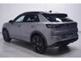 Volkswagen T-Roc R-Line First Edition IQ.light Apple Carplay Black style Stoel-/stuur verwarming 19 Inch Camera R-Line interieur