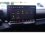 Volkswagen T-Roc R-Line First Edition IQ.light Apple Carplay Black style Stoel-/stuur verwarming 19 Inch Camera R-Line interieur