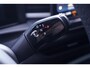 Volkswagen T-Roc R-Line First Edition IQ.light Apple Carplay Black style Stoel-/stuur verwarming 19 Inch Camera R-Line interieur