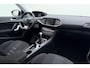 Peugeot 308 SW 1.2 e-THP Active | Trekhaak | Cruise control | Climate control | Stuurbediening | Navigatie | Parkeersensoren | Bell-functie | Hill-hold | 16" lichtmetalen velgen