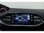 Peugeot 308 SW 1.2 e-THP Active | Trekhaak | Cruise control | Climate control | Stuurbediening | Navigatie | Parkeersensoren | Bell-functie | Hill-hold | 16" lichtmetalen velgen