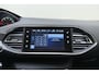 Peugeot 308 SW 1.2 e-THP Active | Trekhaak | Cruise control | Climate control | Stuurbediening | Navigatie | Parkeersensoren | Bell-functie | Hill-hold | 16" lichtmetalen velgen