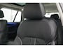 BMW 5-Serie Touring 530i Panoramadak | Laser | Head Up | Elektr. Trekhaak