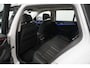 BMW 5-Serie Touring 530i Panoramadak | Laser | Head Up | Elektr. Trekhaak