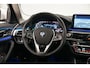 BMW 5-Serie Touring 530i Panoramadak | Laser | Head Up | Elektr. Trekhaak