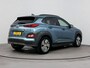 Hyundai Kona Electric EV Premium 64 kWh | Trekhaak fietsendrager | Achteruitrij camera | Stoelverwarming & verkoeling | Navigatie | Apple carplay/android auto |