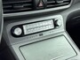 Hyundai Kona Electric EV Premium 64 kWh | Trekhaak fietsendrager | Achteruitrij camera | Stoelverwarming & verkoeling | Navigatie | Apple carplay/android auto |