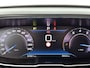 Peugeot 5008 1.2 130pk Blue Lease Allure Automaat | Trekhaak | Elektrische Klep | Navigatie | Climate Control | Cruise Control | LED | 19"LMV | Dodehoekdetectie | Keyless Entry/Start |