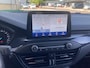 Ford Focus 1.0 EcoBoost Hybrid 125 pk ST Line Wagon Groot Navigatie - Parking Pack - Winter Pack - Draadloos opladen telefoon