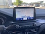 Ford Focus 1.0 EcoBoost Hybrid 125 pk ST Line Wagon Groot Navigatie - Parking Pack - Winter Pack - Draadloos opladen telefoon