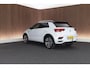 Volkswagen T-Roc 1.5 TSI 150pk DSG 2x R-Line Trekhaak Camera Stoelverwarming Beats Panoramadak Navigatie
