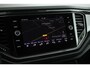 Volkswagen T-Roc 1.5 TSI 150pk DSG 2x R-Line Trekhaak Camera Stoelverwarming Beats Panoramadak Navigatie
