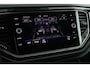 Volkswagen T-Roc 1.5 TSI 150pk DSG 2x R-Line Trekhaak Camera Stoelverwarming Beats Panoramadak Navigatie
