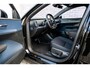 Volvo EX30 P5 Long Range Plus Black Edition Europa 69 kWh | Adaptive Cruise Control | Stoel + Stuurverwarming | elektr. stoelen | camera | Getint Glas | Harman/Kardon Audio | BLIS Dodehoek Detectie |