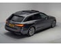 Audi A4 AVANT 40TFSI Sport S line black edition Aut. [ Pano Trekhaak Apple / Android Stoelverwarming Navi ]
