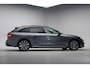Audi A4 AVANT 40TFSI Sport S line black edition Aut. [ Pano Trekhaak Apple / Android Stoelverwarming Navi ]