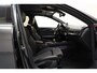 Audi A4 AVANT 40TFSI Sport S line black edition Aut. [ Pano Trekhaak Apple / Android Stoelverwarming Navi ]