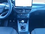 Ford Focus Wagon 1.0 EcoBoost Hybrid ST Line | Dealeronderhouden | Stoel- stuur en voorruitverwarming | Navigatie | Parkeer sensoren
