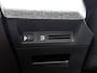 Peugeot 3008 1.6 plug-in Hybrid 195pk Allure Automaat | Trekhaak | Climate Control | Cruise Control | Camera | LED Koplampen | Keyless Entry/Start | 19" Lichtmetalen Velgen | Apple Carplay/Android Auto |