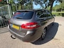 Peugeot 308 SW 1.2 e-THP Allure 1e eigenaar dealer onderhouden trekhaak navigatie cruis control panorama dak