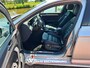 Volkswagen Passat Variant 1.5 TSI Highline Business R Digi dash leder Apple/android